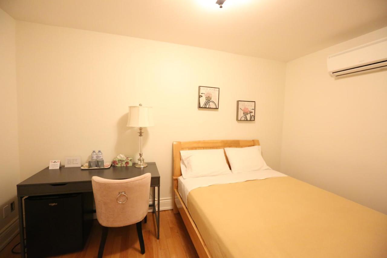 Ya Hua Pei Hotel Toronto Kültér fotó